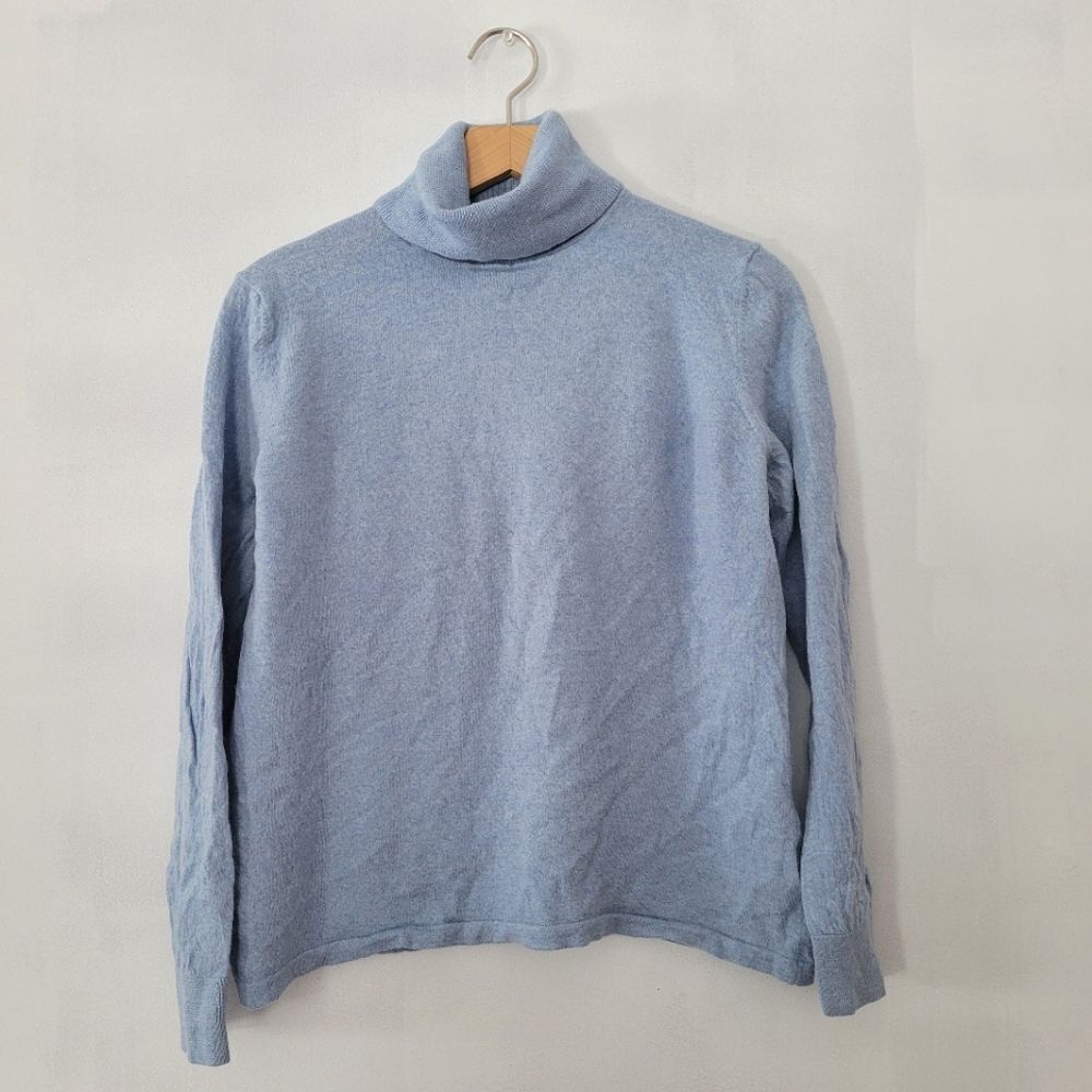 Lord & Taylor Extrafine Merino 100% Light Blue Turtleneck Knit Sweater L